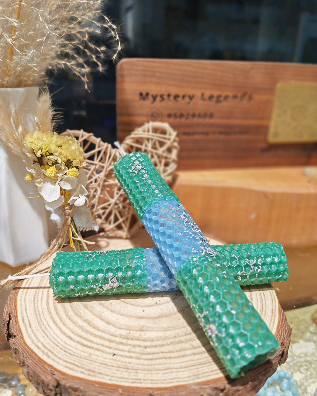 Money flows to you Beeswax Candle
