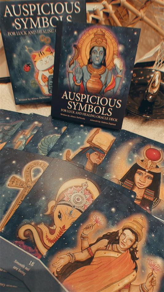 Auspicious Symbols - For Luck and Healing Oracle Deck
